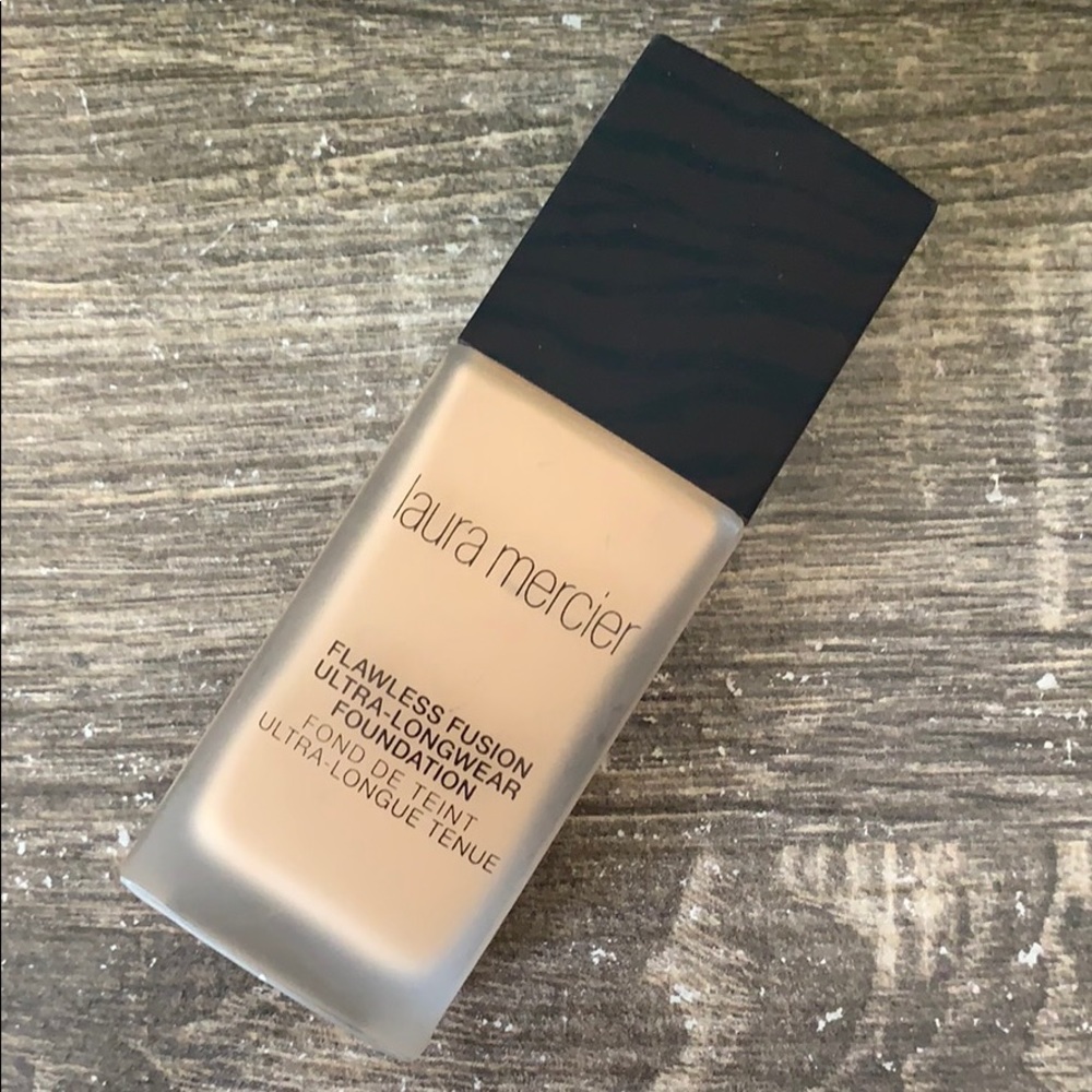 Laura Mercier Flawless Fusion Foundation
